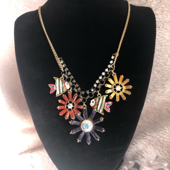 Betsy Johnson Necklace - Picture 11 of 11